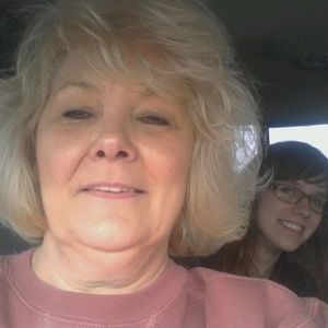 Meet your Posher, Lynn